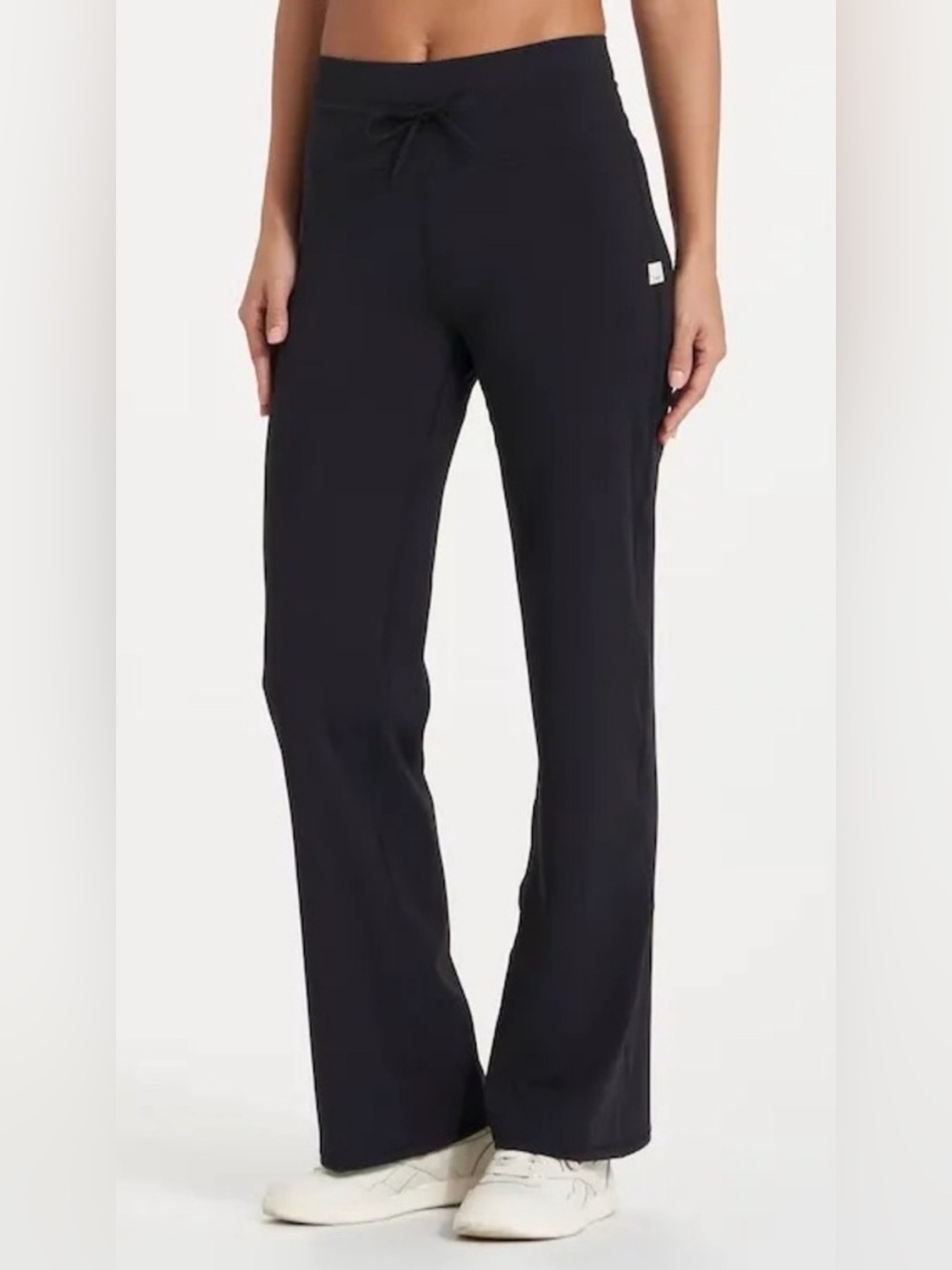 Vuori Daily Wide-Leg Pants in Black, XSP